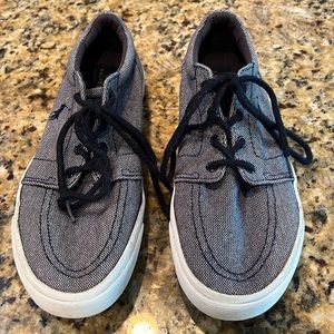 Boys canvas sneakers